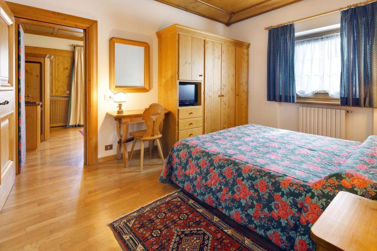 Hotel Natale Κορτίνα Ντ' Αμπέτσο Εξωτερικό φωτογραφία