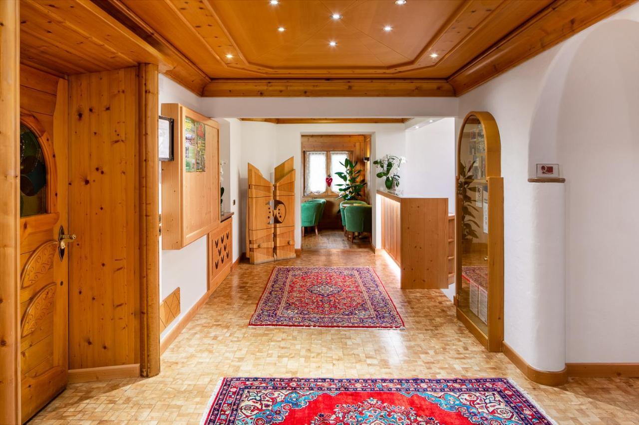 Hotel Natale Κορτίνα Ντ' Αμπέτσο Εξωτερικό φωτογραφία